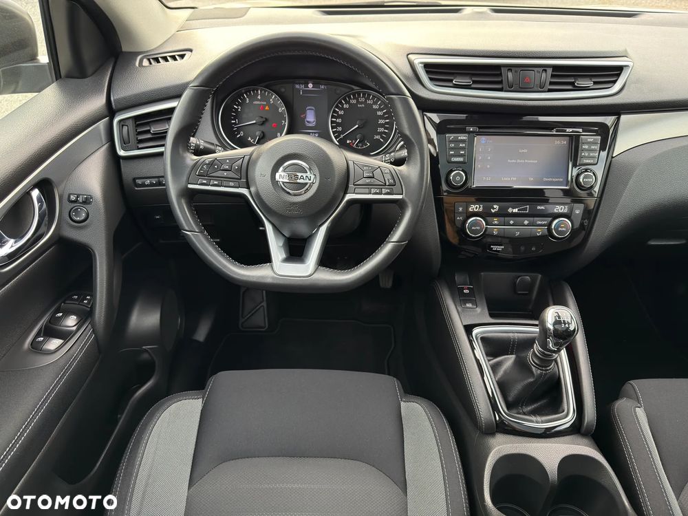 Nissan Qashqai 1.6 DIG-T 360 - 22