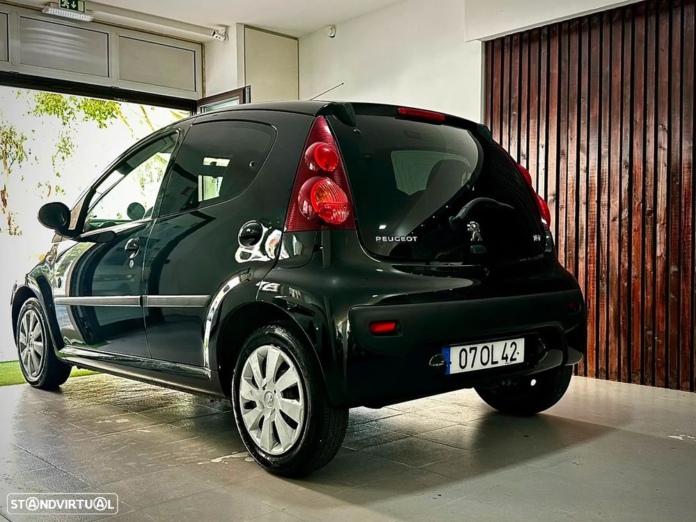 Peugeot 107 1.0 SE Envy - 4