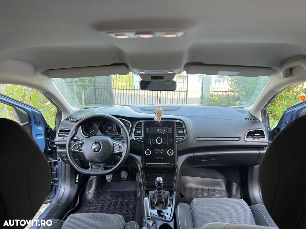 Renault Megane Grandtour ENERGY TCe 100 LIFE - 8