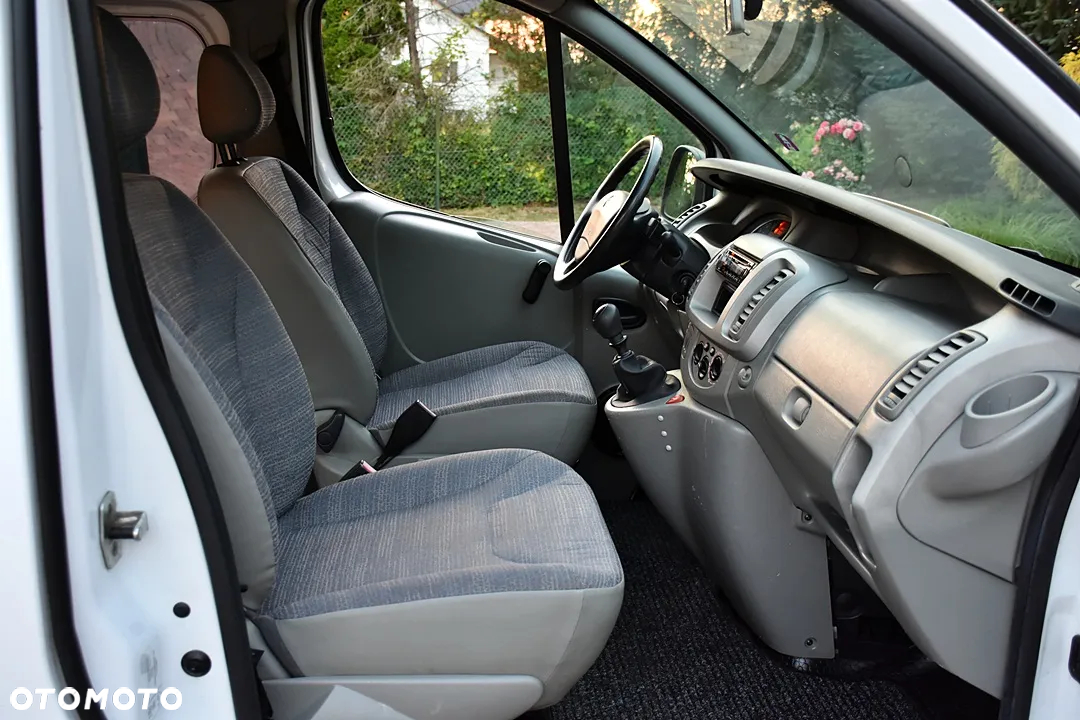 Renault Trafic 2.0 dCi 115 Passenger FAP L2H1 Expression - 6
