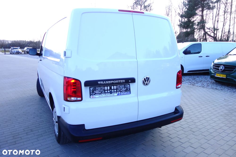 Volkswagen Transporter  T6 Automat 2.0 TDI 150 KM  L1H1 Klima Webasto - 15