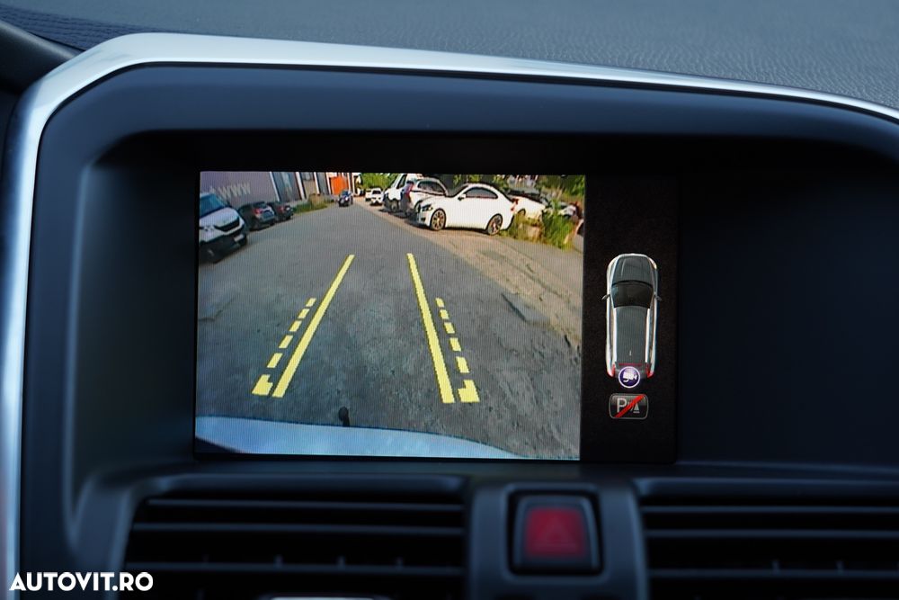 Volvo XC 60 D4 Geartronic Summum - 21