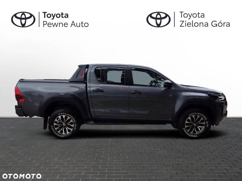 Toyota Hilux 2.8 D-4D Double Cab GR Sport 4x4 - 8