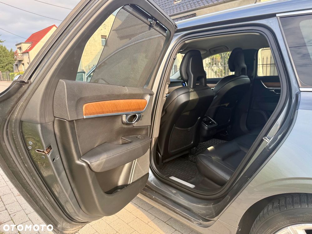 Volvo V90 D5 AWD Geartronic Momentum - 22