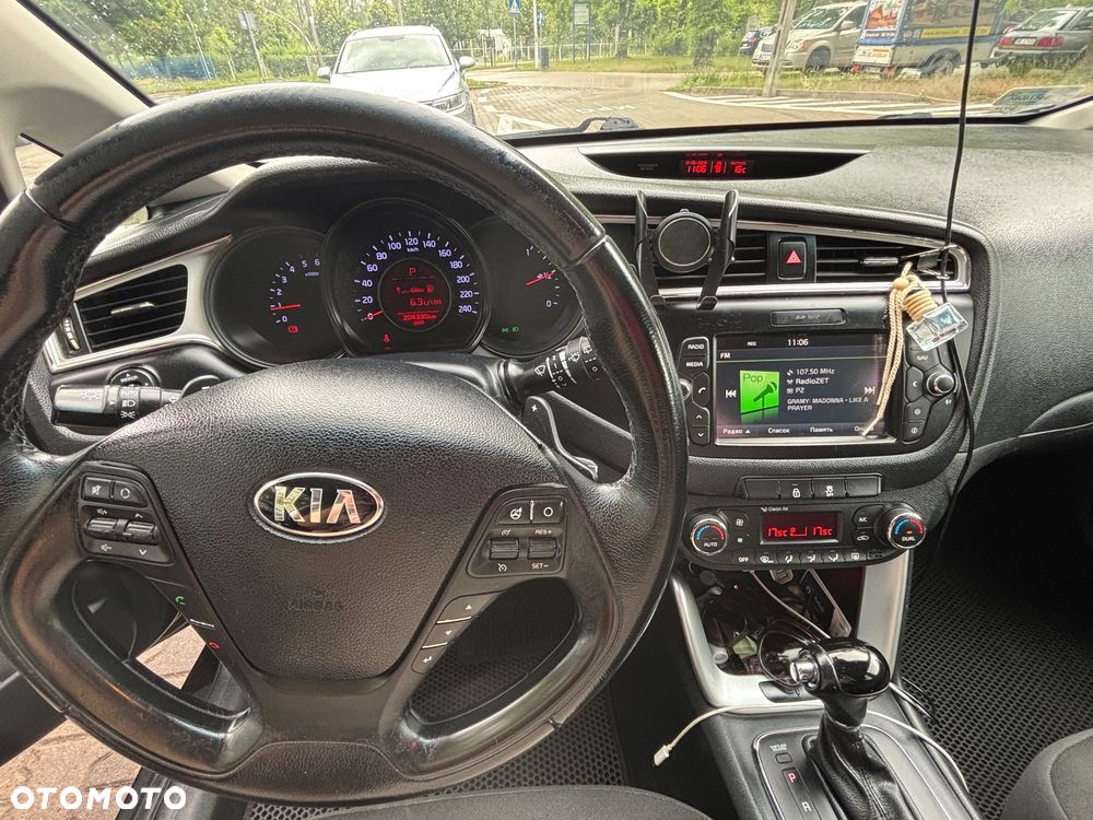 Kia Ceed - 6