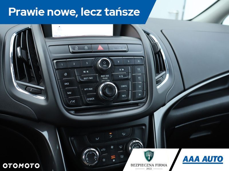 Opel Zafira - 12