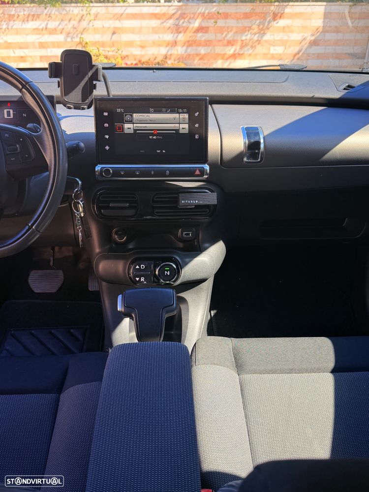 Citroën C4 Cactus 1.6 e-HDi Shine ETG6 - 19