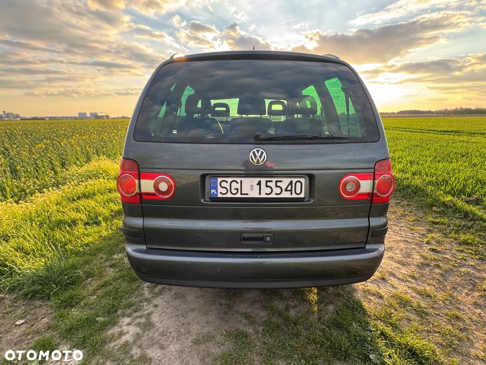 Volkswagen Sharan - 4