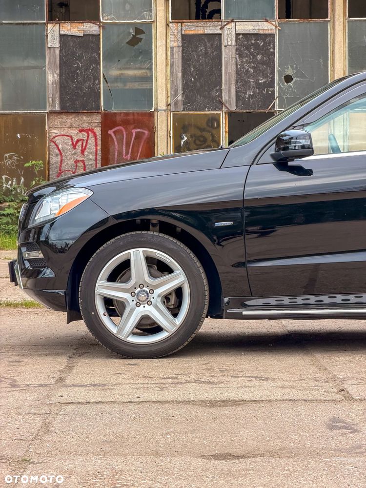 Mercedes-Benz ML 350 4MATIC (BlueEFFICIENCY) 7G-TRONIC - 10