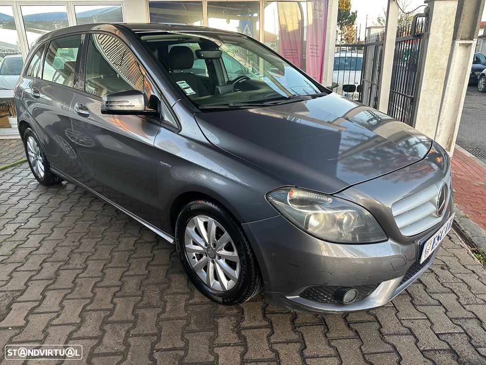 Mercedes-Benz B 180 CDI BlueEFFICIENCY 114g - 6