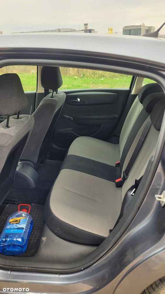 Citroën C4 1.6 VTi Attraction - 8