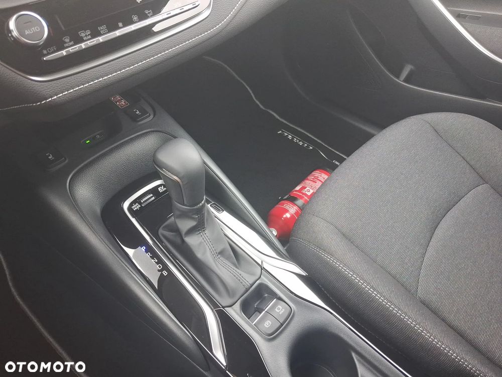Toyota Corolla 1.8 Hybrid Style - 23