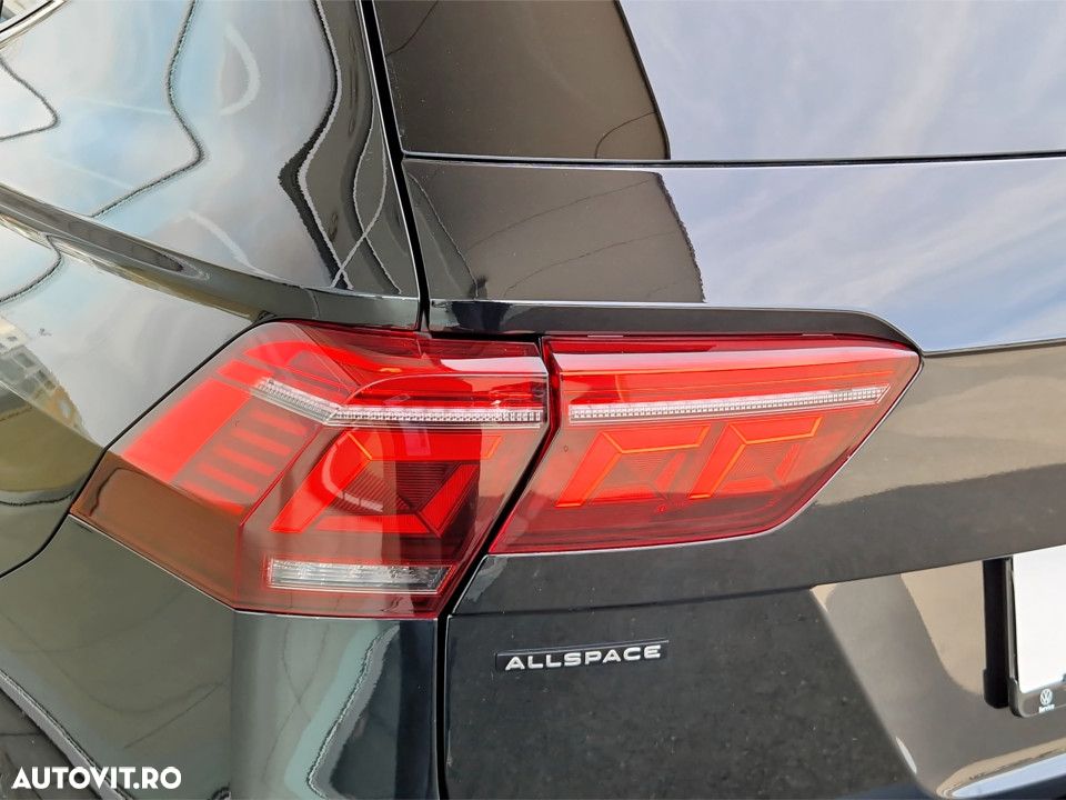 Volkswagen Tiguan 2.0 TDI 4Mot DSG R-Line - 11