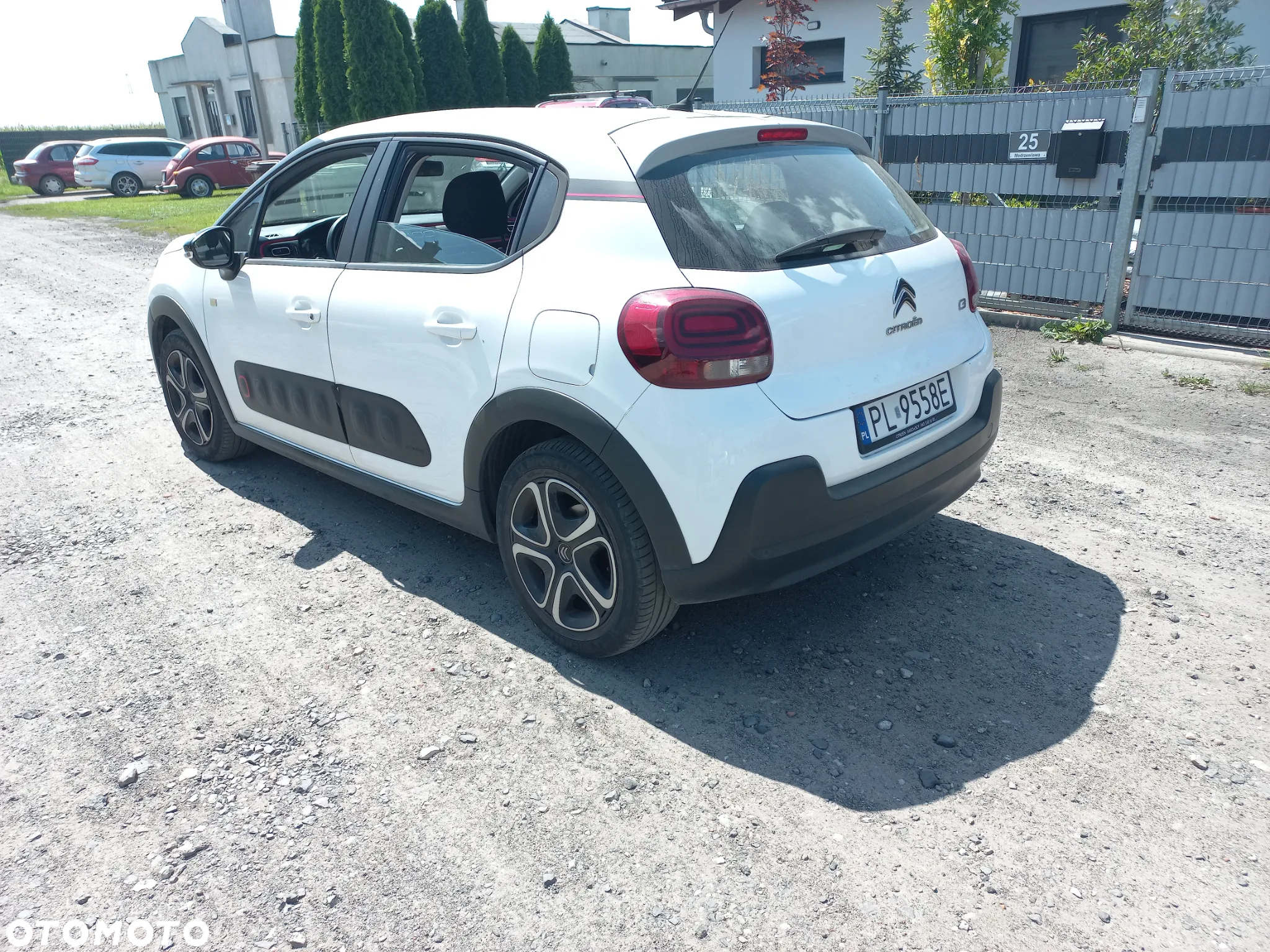 Citroën C3 1.2 PureTech Elle S&S EAT6 - 4