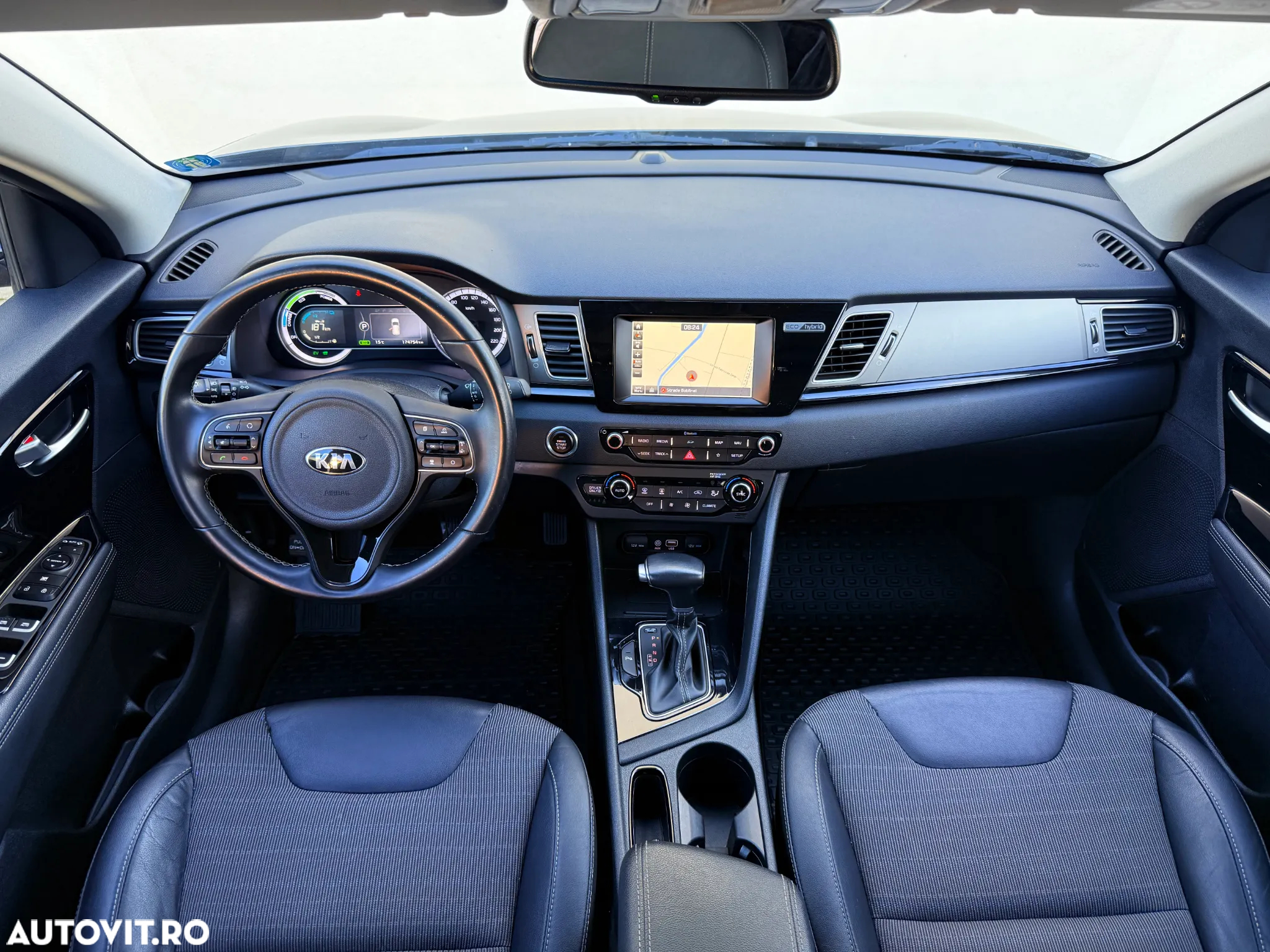 Kia Niro 1.6 GDI 6DCT HEV Premium - 6