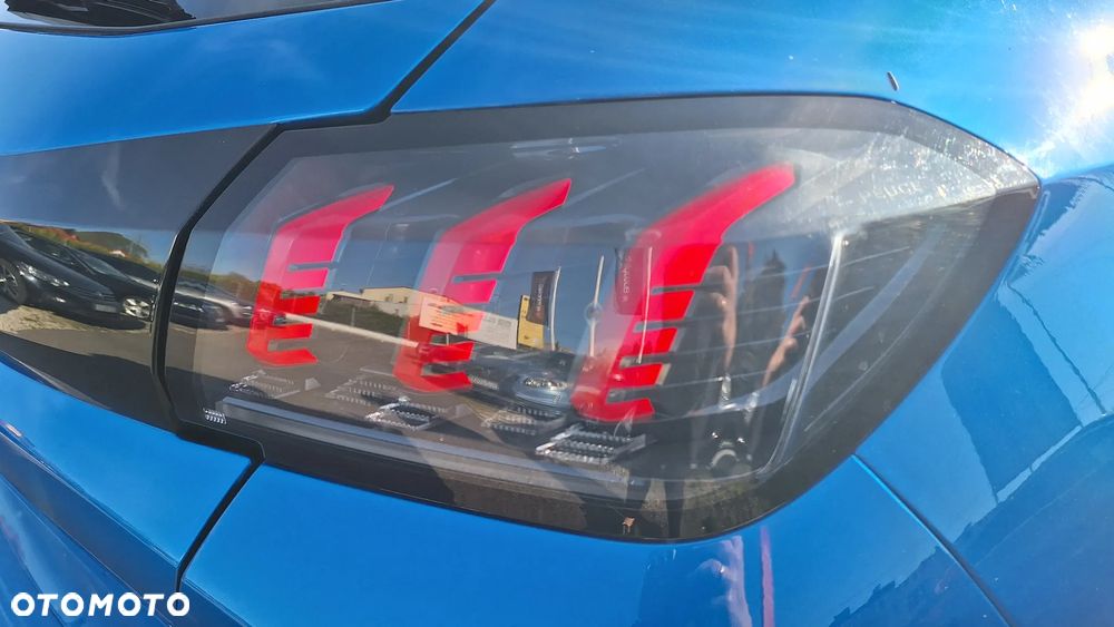 Peugeot 208 1.2 PureTech Allure S&S - 18