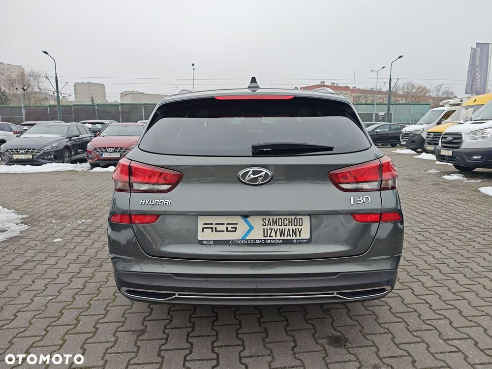 Hyundai i30 1.5 DPI Comfort - 5