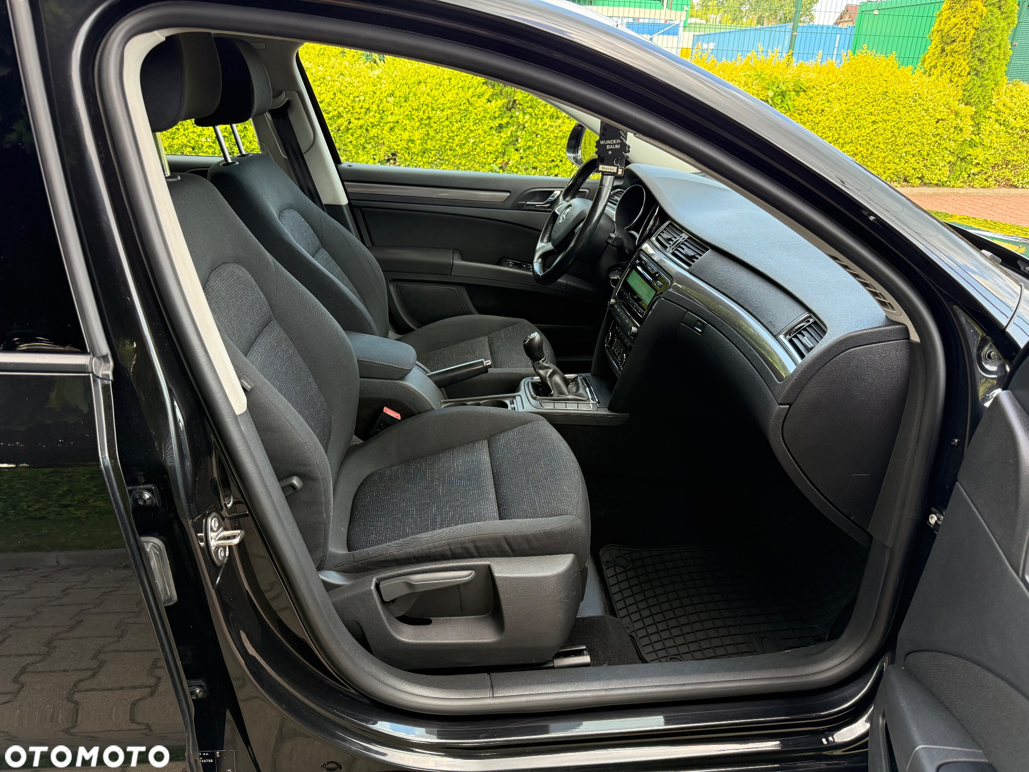 Skoda Superb 2.0 TDI Ambition - 36