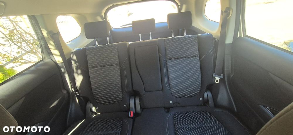 Mitsubishi Outlander Instyle - 10
