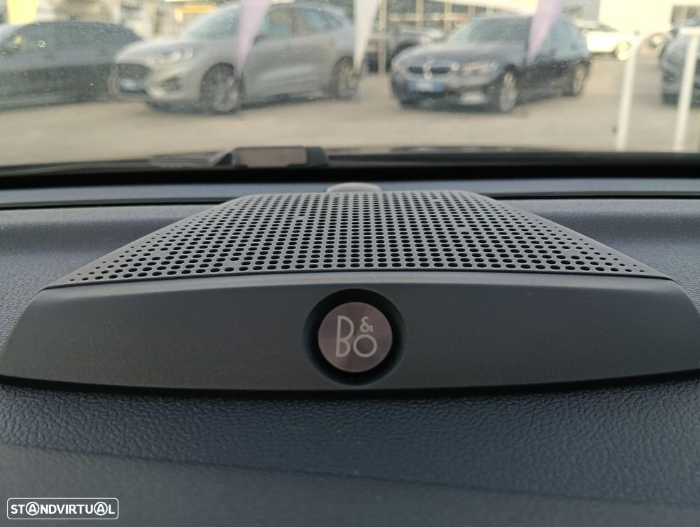 Ford Puma 1.0 EcoBoost MHEV ST-Line X - 28