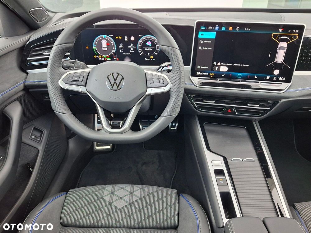 Volkswagen Passat - 28