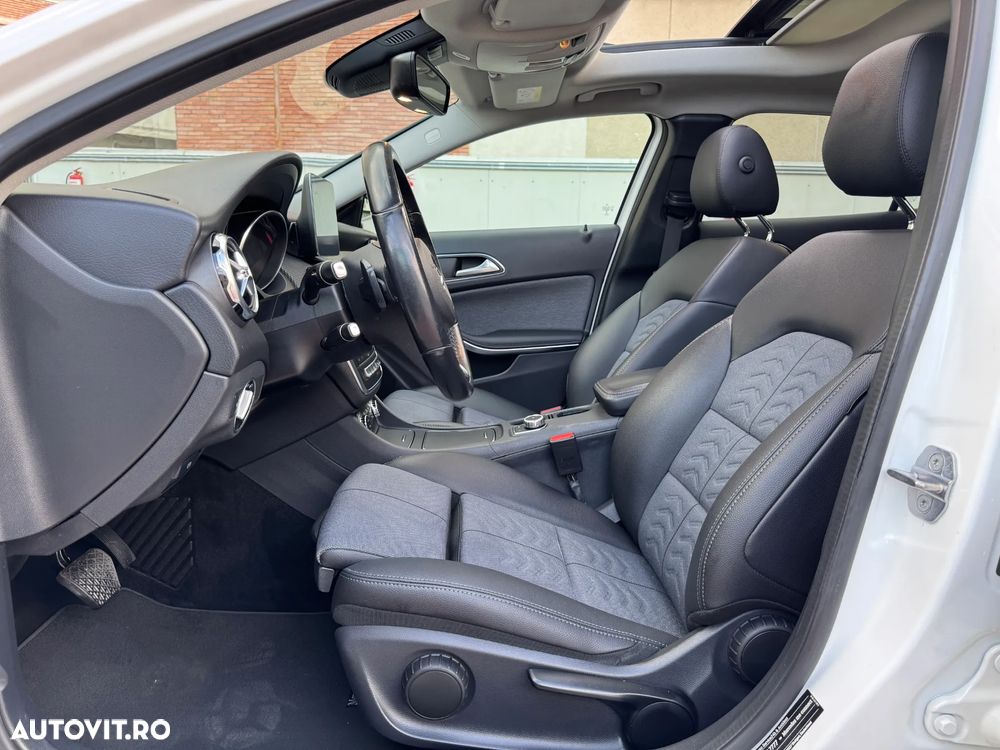 Mercedes-Benz GLA 200 d 7G-DCT UrbanStyle Edition - 13