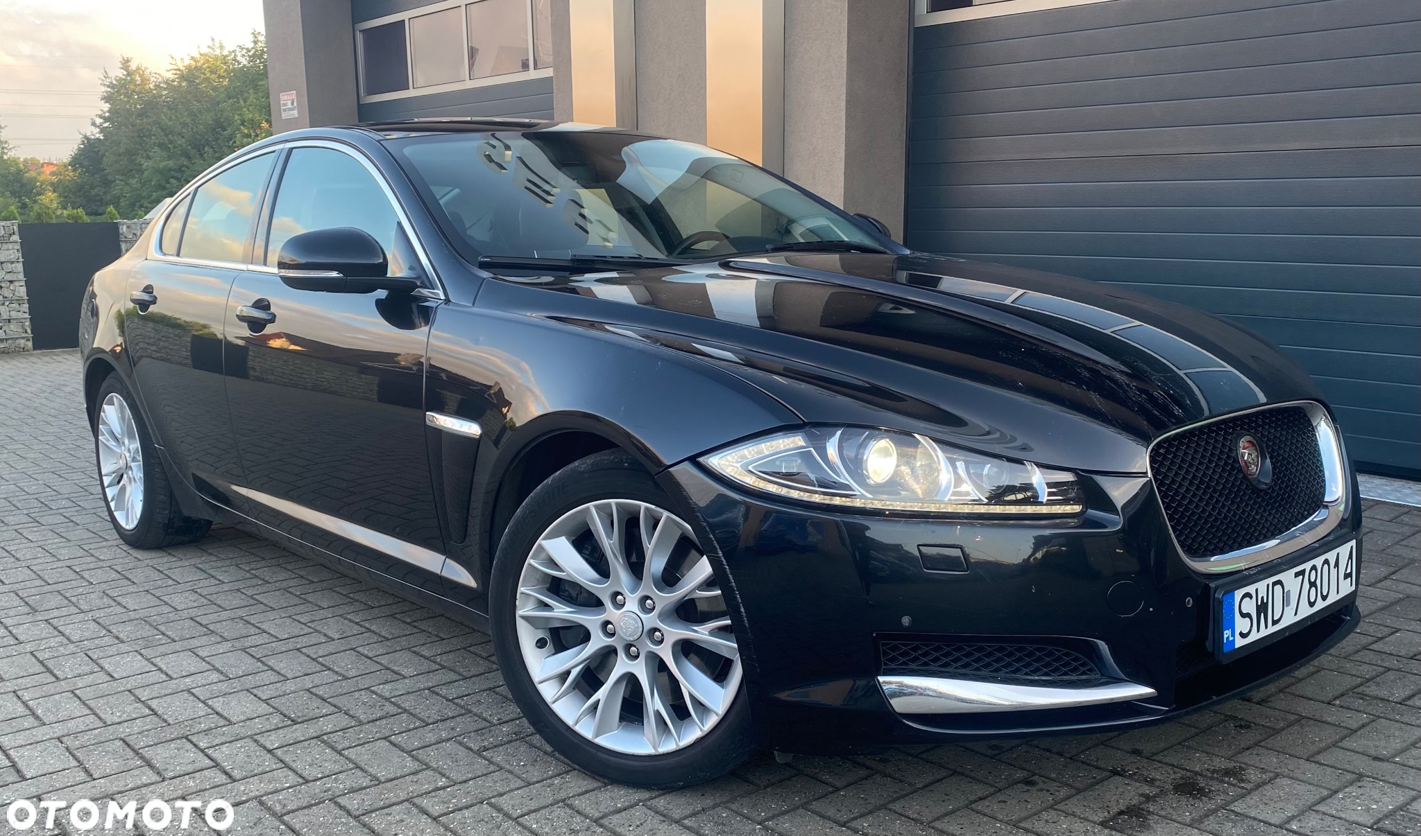 Jaguar XF 3.0 V6 D S Luxury - 2