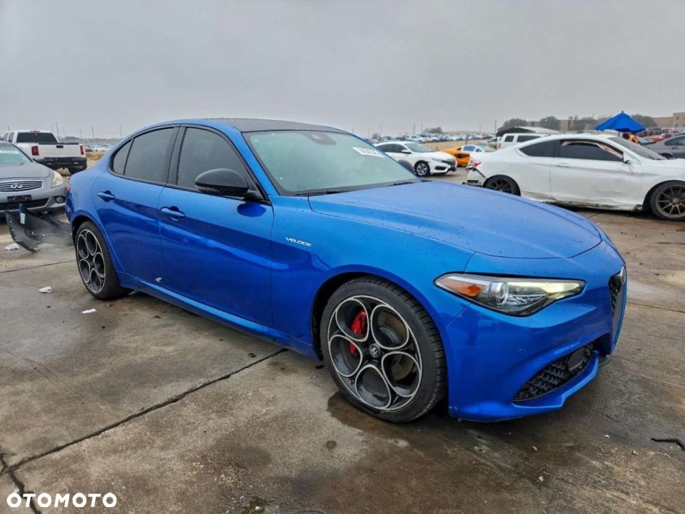 Alfa Romeo Giulia - 6