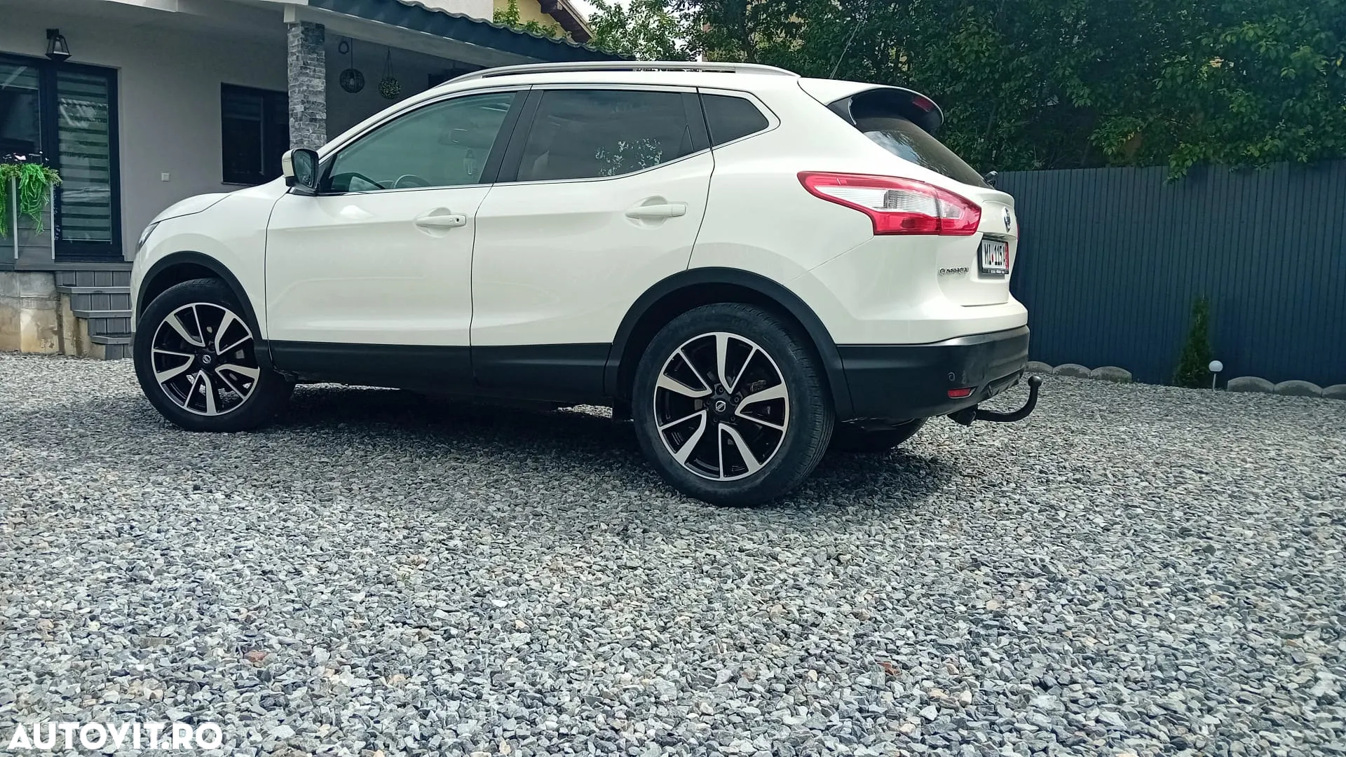 Nissan Qashqai 1.6 DCI 4 x 4 DPF tekna - 15
