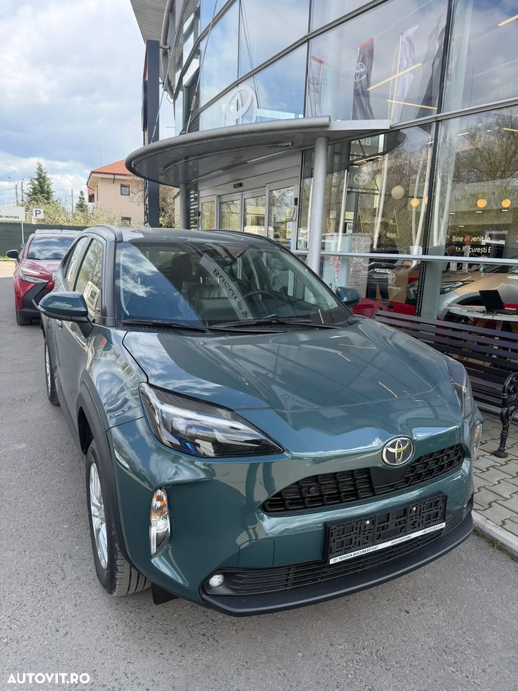 Toyota Yaris Cross 1.5 VVT-i HSD 116 4x2 HEV Business - 4