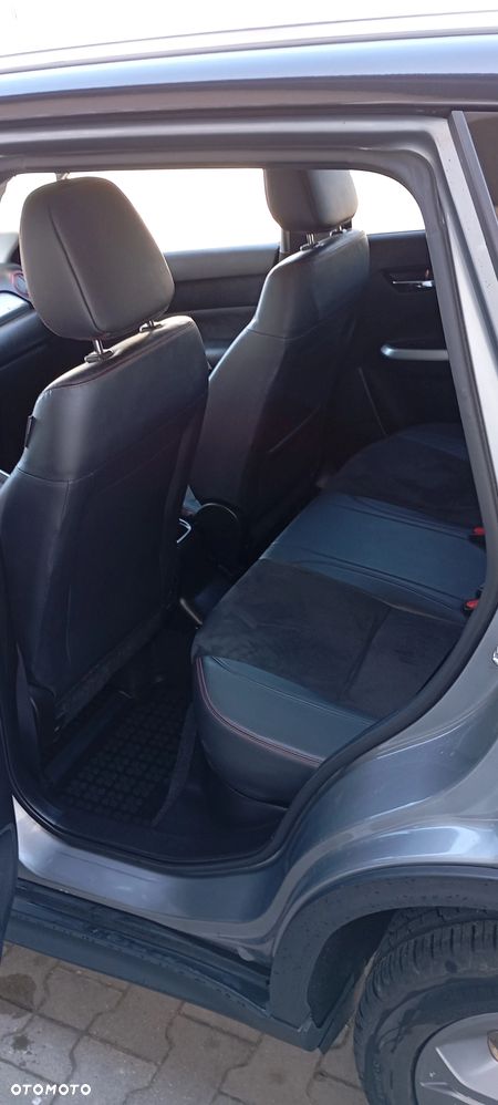 Suzuki Vitara 1.4 T Boosterjet S 4WD - 10