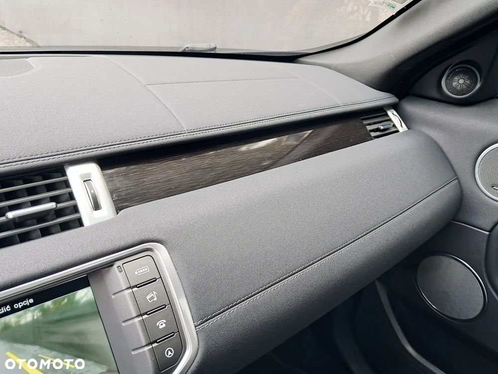 Land Rover Range Rover Evoque - 22