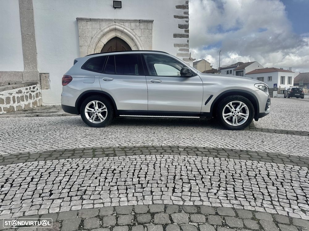 BMW X3 20 d xDrive Pack M - 6