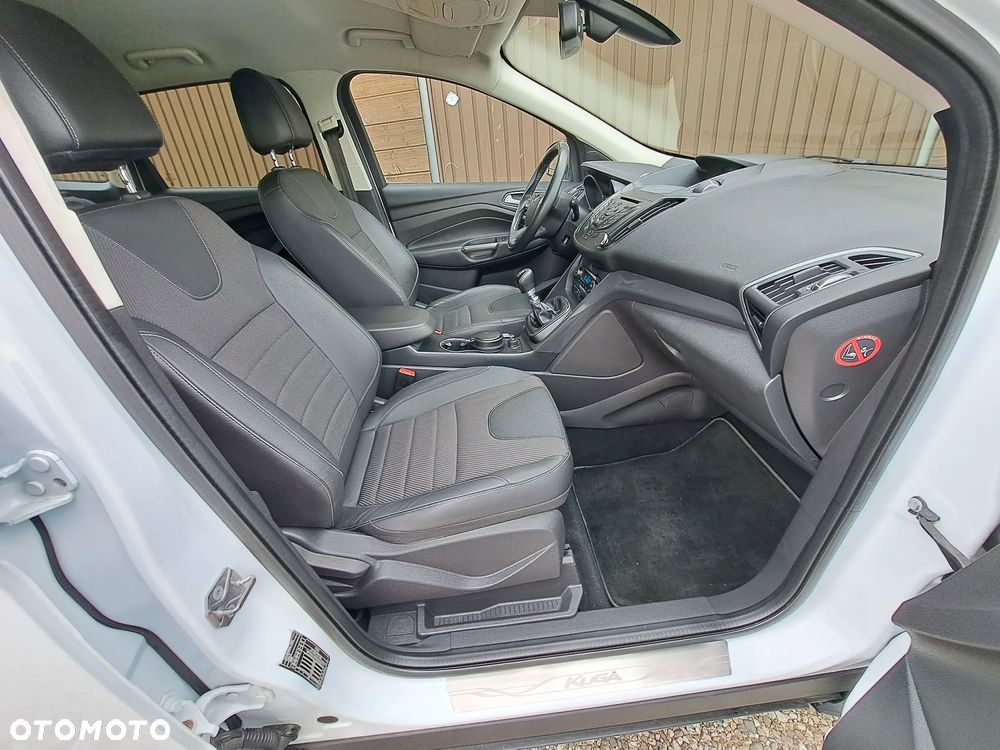 Ford Kuga 2.0 TDCi 2x4 Individual - 5