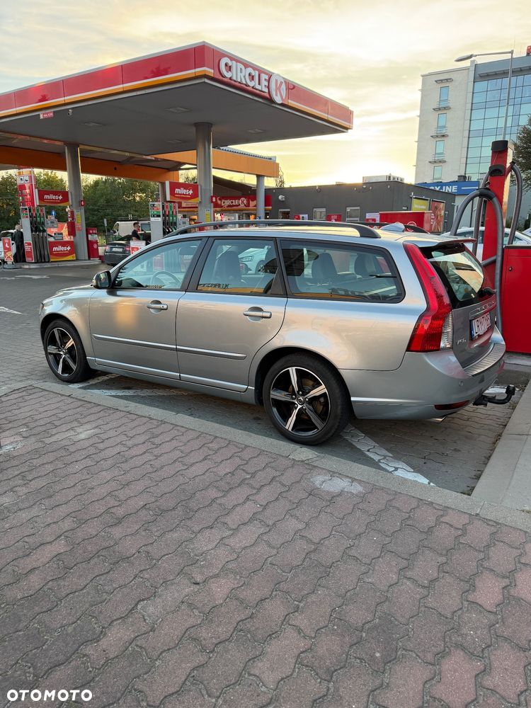 Volvo V50 D3 Momentum - 9