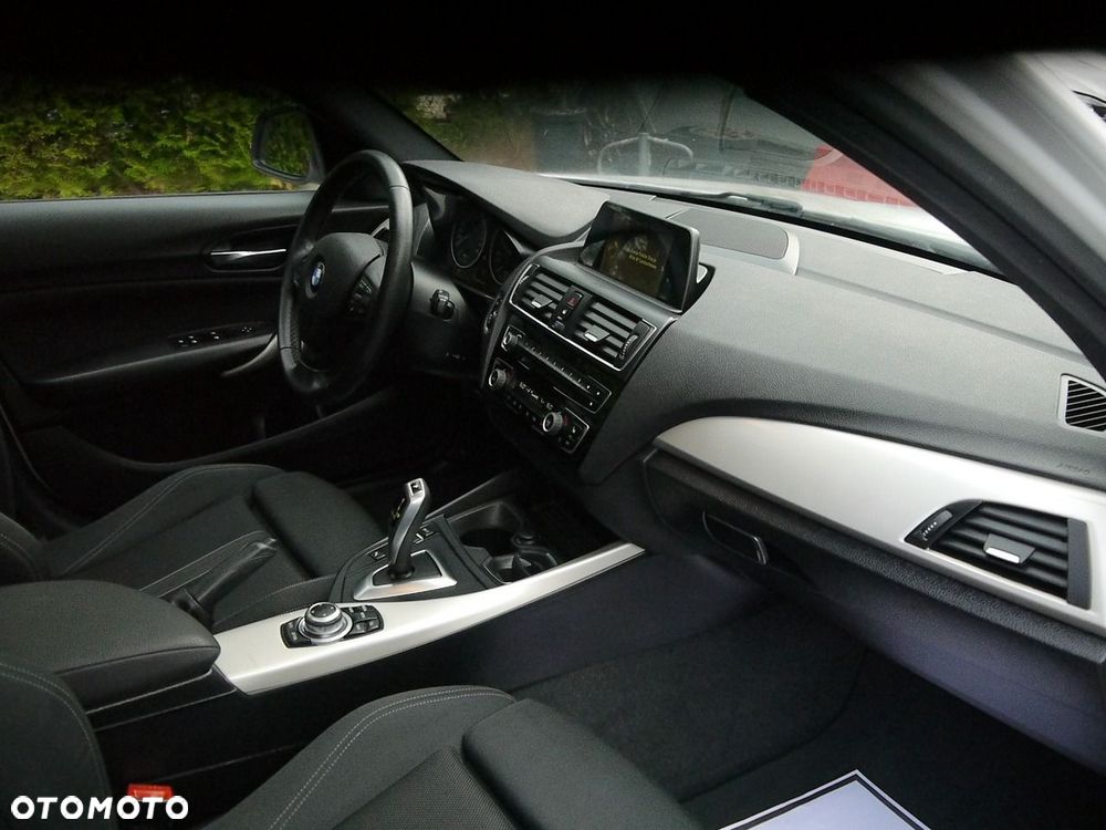 BMW Seria 1 116d Sport Line - 30