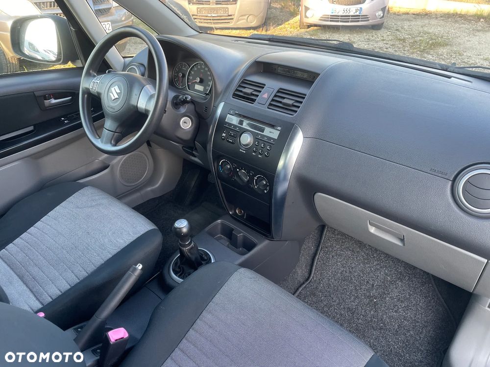 Suzuki SX4 1.6 VVT 4x2 Comfort - 19