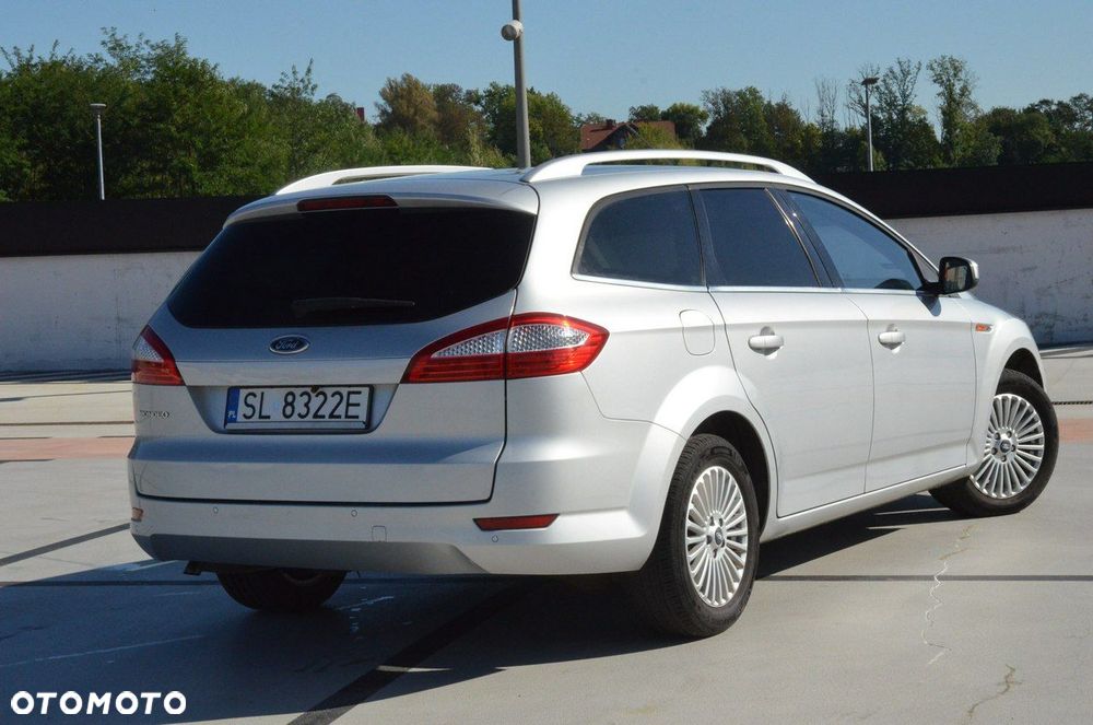 Ford Mondeo - 18
