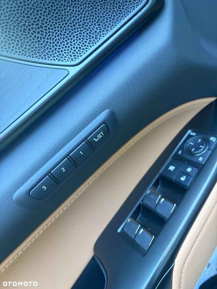 Lexus NX - 24