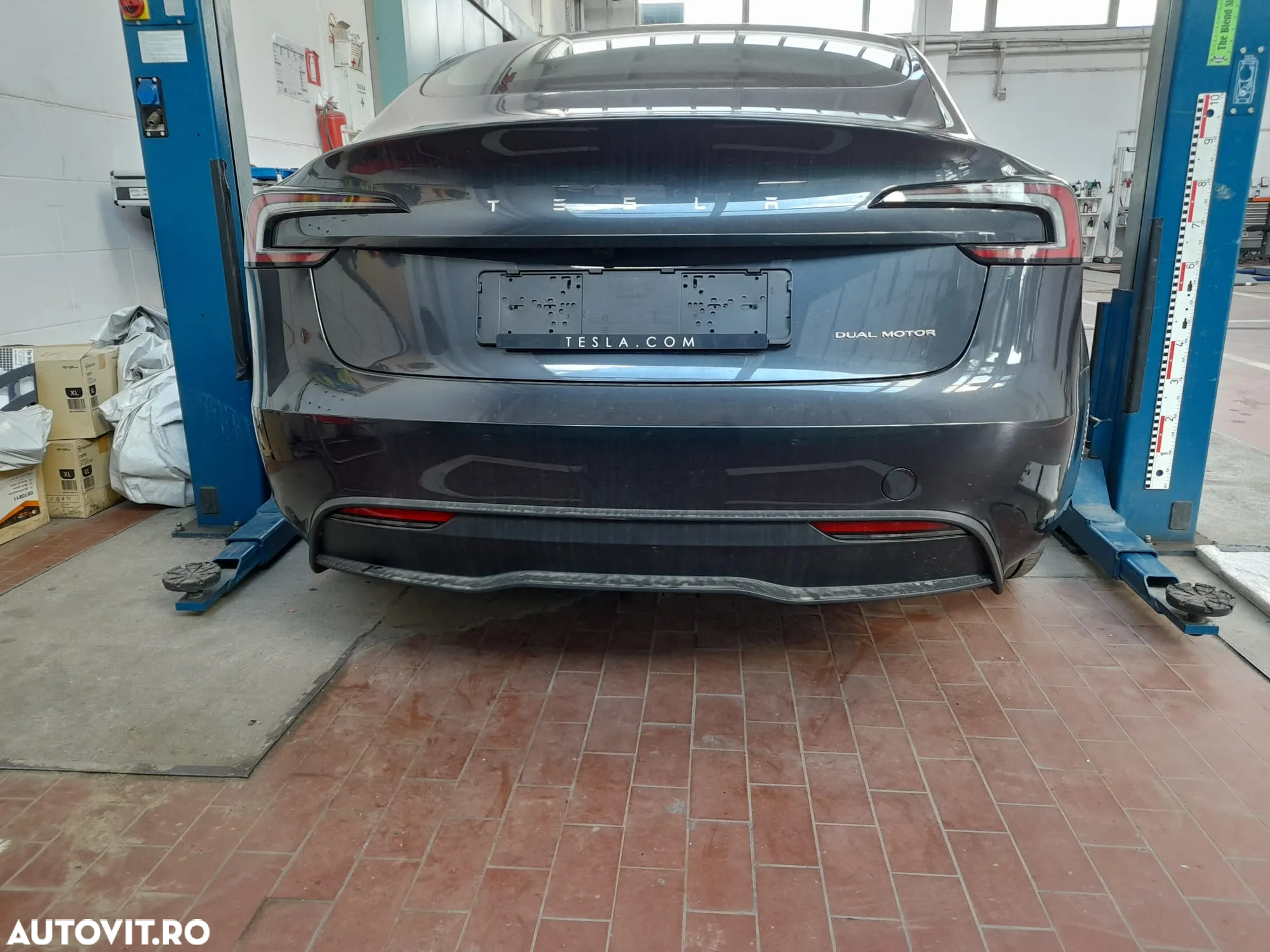 Tesla Model 3 AWD Long Range - 2