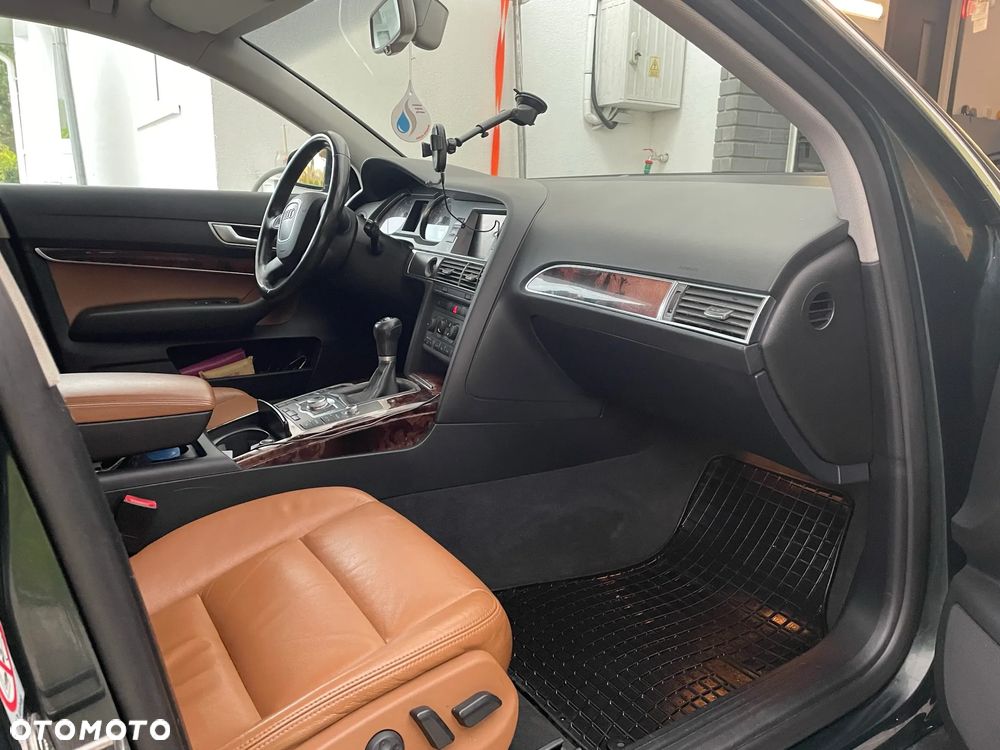 Audi A6 Limousine 2.4 - 11