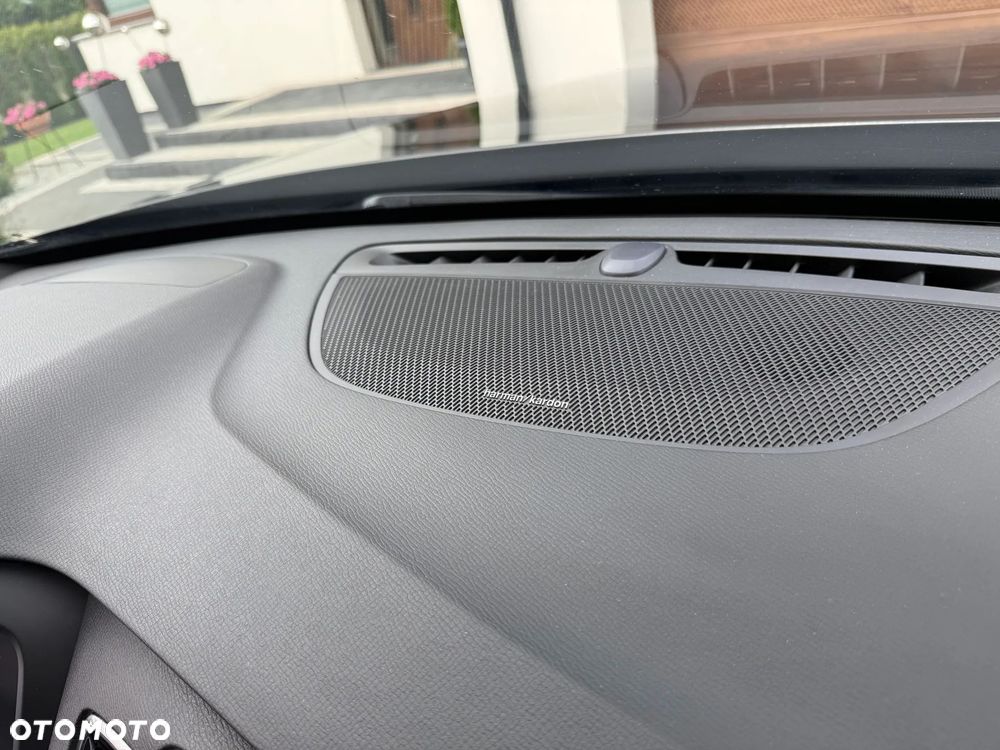 Volvo XC 90 - 20