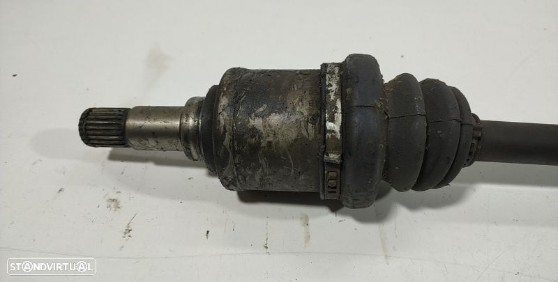 Transmissão Frente Esquerda Ford Fiesta Caixa (F3l, F5l) - 2