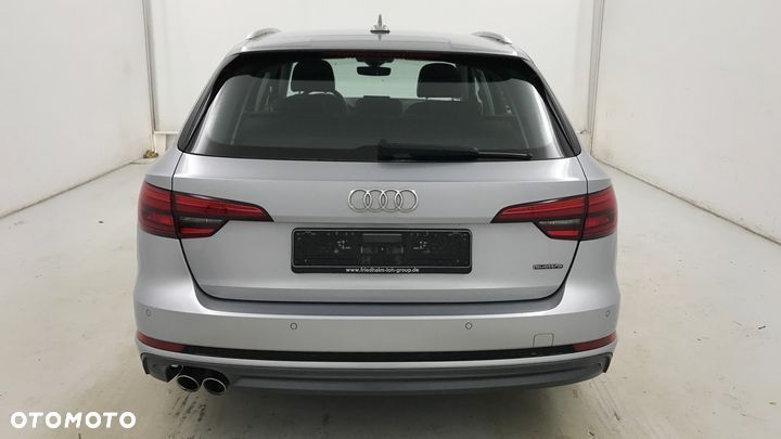 Audi A4 Avant 40 TDI S tronic quattro sport - 4