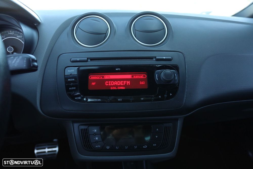 SEAT Ibiza SC 1.4 TSI Cupra DSG - 10