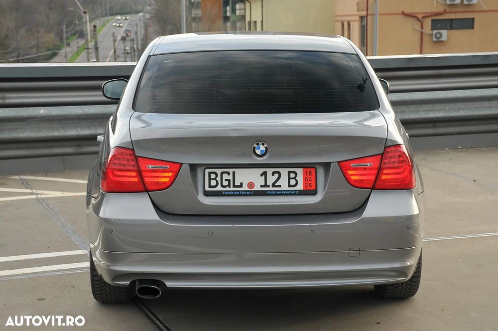 BMW Seria 3 320d DPF Aut. Edition Fleet - 12