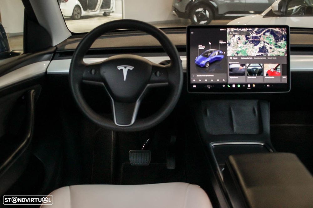 Tesla Model Y Tração Traseira - 10