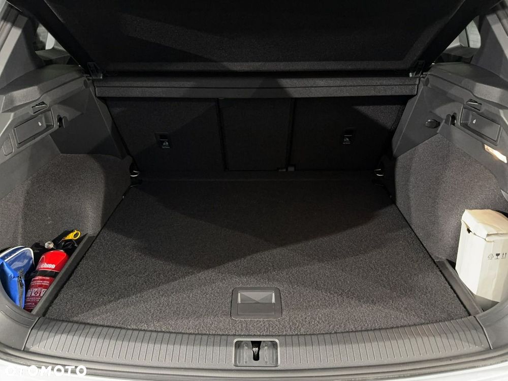 Volkswagen Tiguan - 17