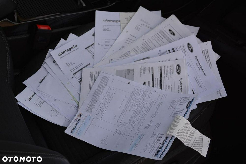 Ford Kuga 1.5 EcoBoost 2x4 Titanium - 31