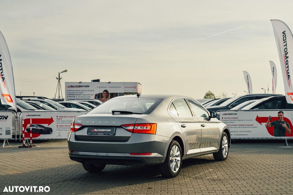 Skoda Superb - 4